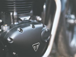 Bobber Black
